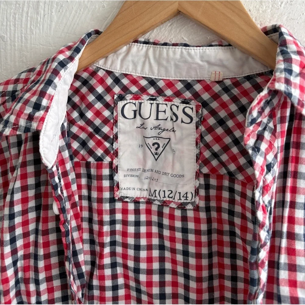 Boys medium GUESS long-sleeve button-down shirt